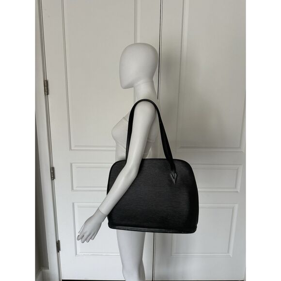 LOUIS VUITTON Black Noir Epi Leather Lussac Shoulder Bag - Picture 2 of 12